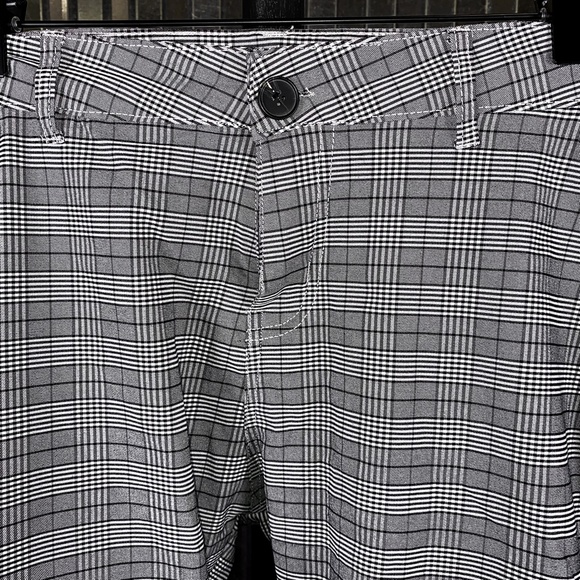 Kojo Fit Men's Plaid Shorts 36" - Picture 11 of 16